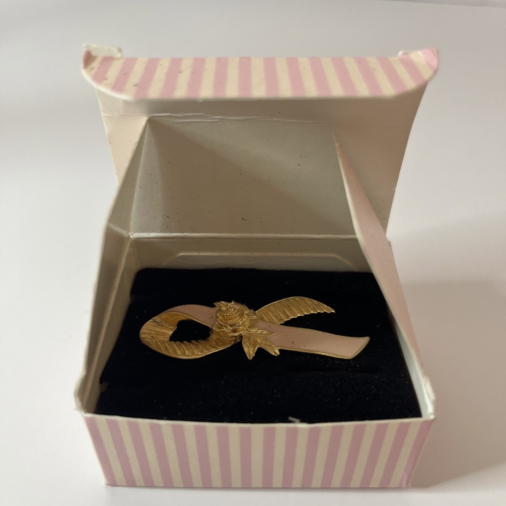 Vintage Avon Gold Tone Pink Enamel Breast Cancer Awareness Ribbon Lapel Pin Rose